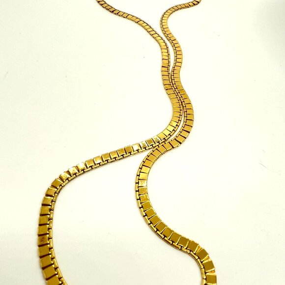 VINTAGE MONET NECKLACE GOLD TONE SQUARES COLLAR CHAIN SEGMENTED 80S SIGNED 1980S - Picture 6 of 13